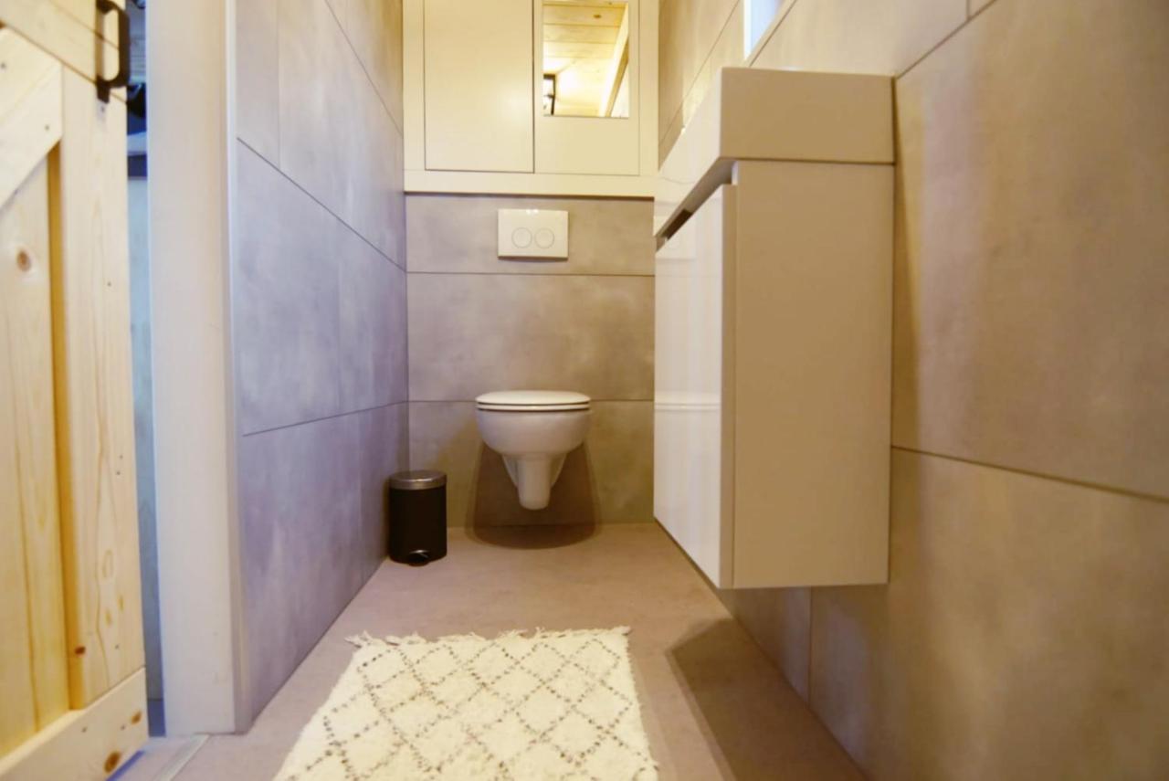 Tiny House Lantliv Oostkapelle, Bij De Boer Villa Luaran gambar