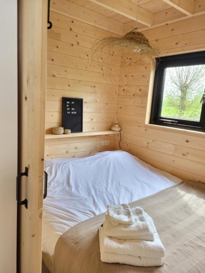 Tiny House Lantliv Oostkapelle, Bij De Boer Villa Luaran gambar