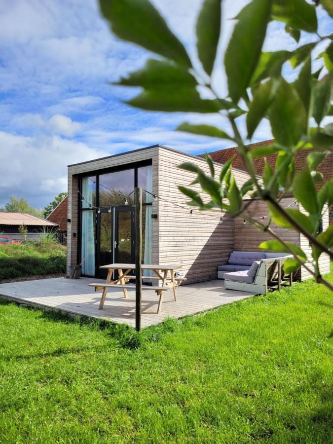 Tiny House Lantliv Oostkapelle, Bij De Boer Villa Luaran gambar
