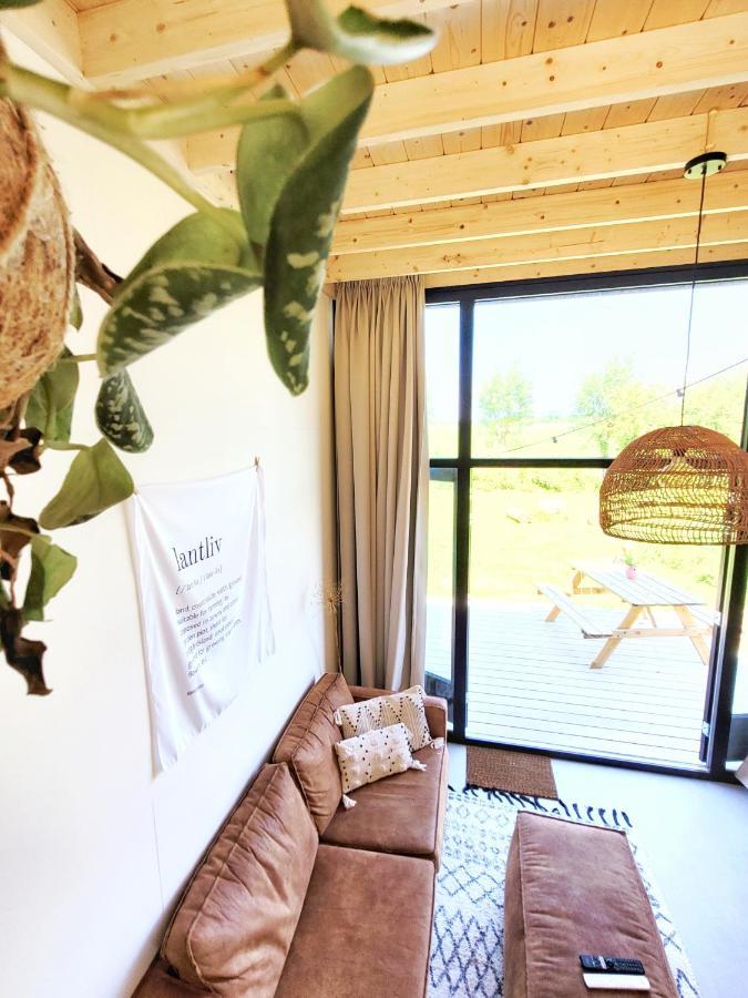 Tiny House Lantliv Oostkapelle, Bij De Boer Villa Luaran gambar