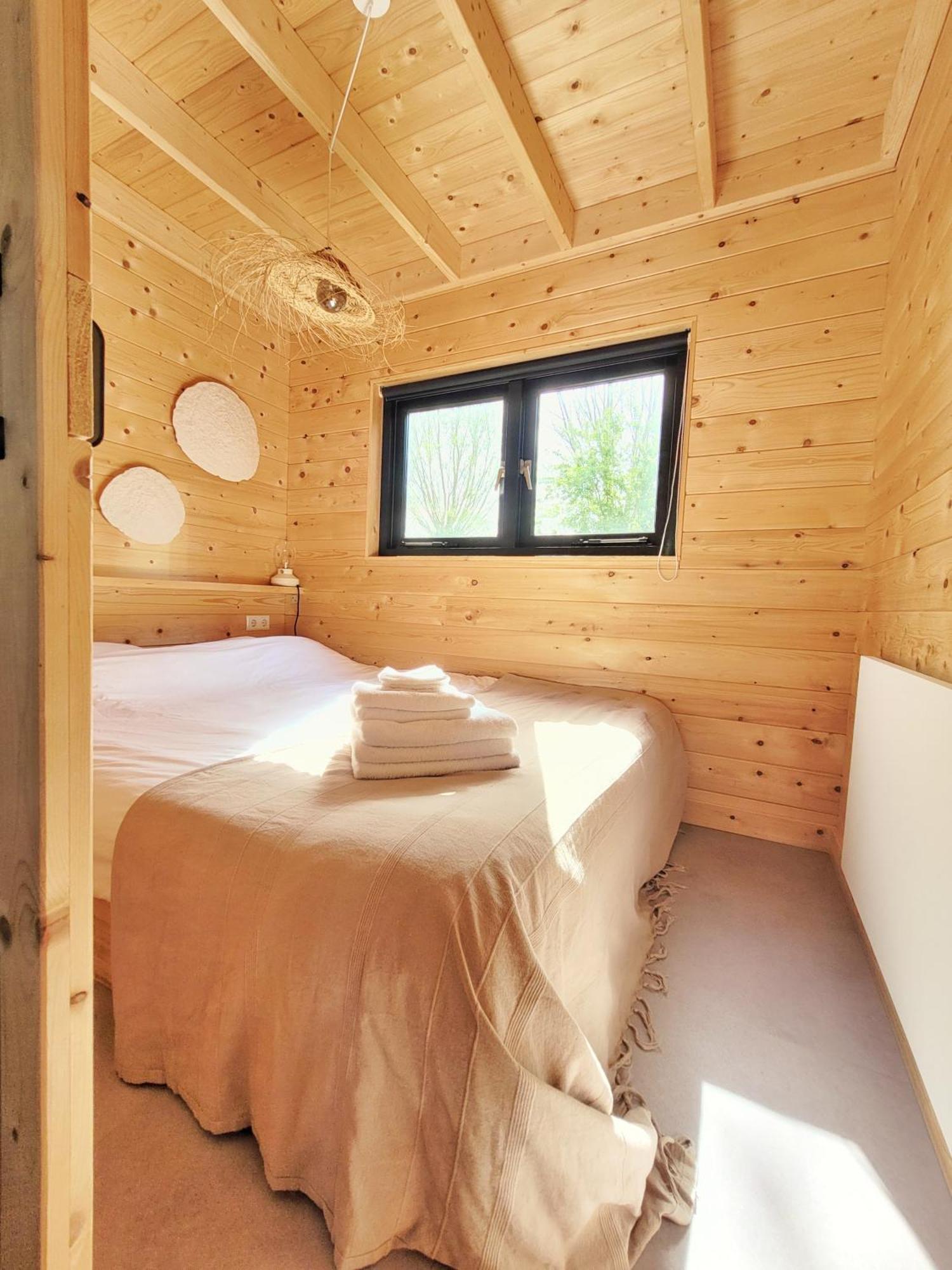 Tiny House Lantliv Oostkapelle, Bij De Boer Villa Luaran gambar